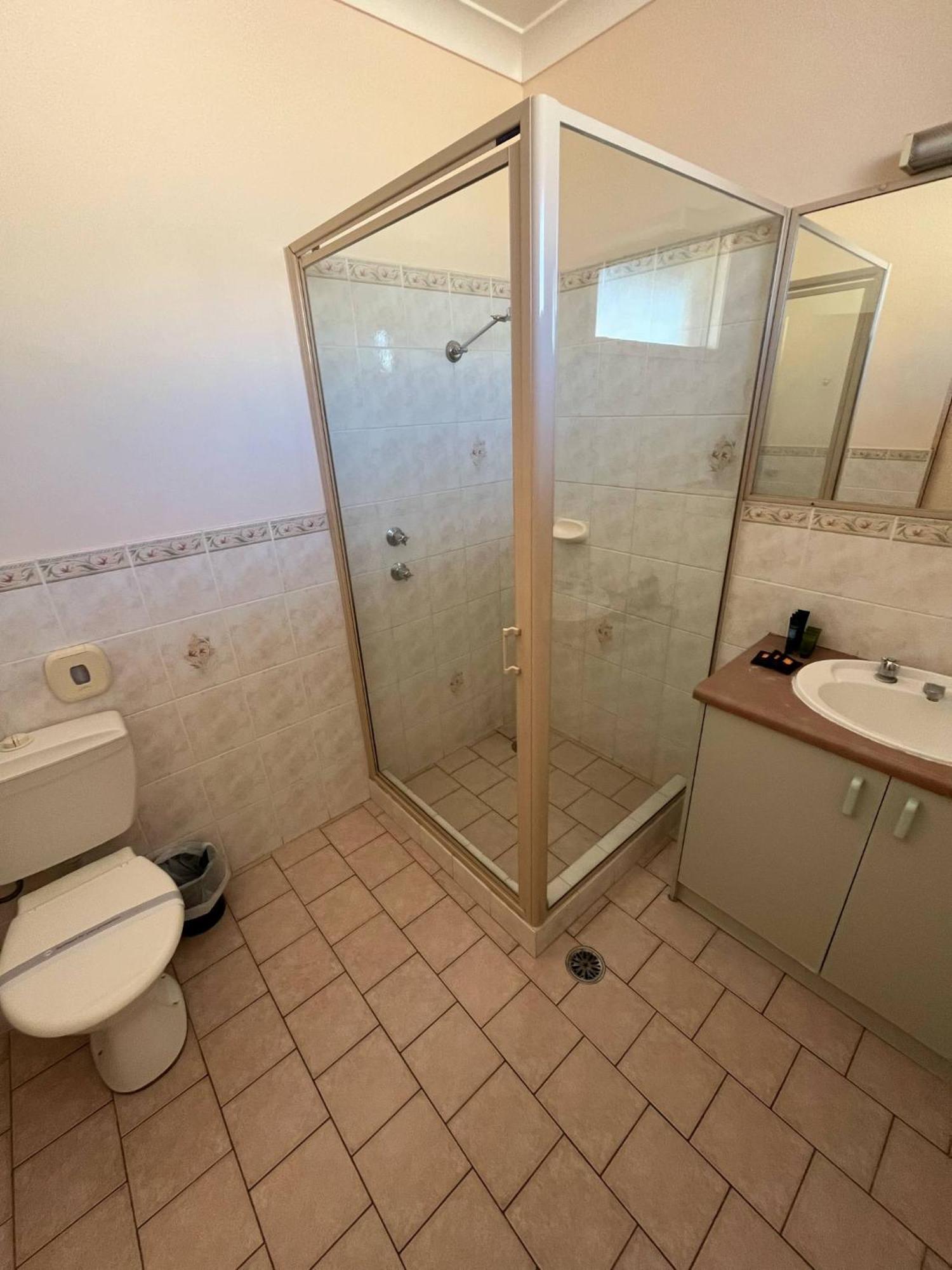 Copper City Motel Кобар Экстерьер фото